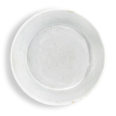 View full screen - View 1 of Lot 8. A molded 'Shufu' white-glazed 'flower' bowl, Yuan dynasty.