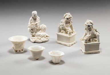 View full screen - View 1 of Lot 154. A group of six blanc-de-Chine sculptures and cups, Qing dynasty, 17th-19th century | 清十七至十九世紀 白瓷器一組六件 .