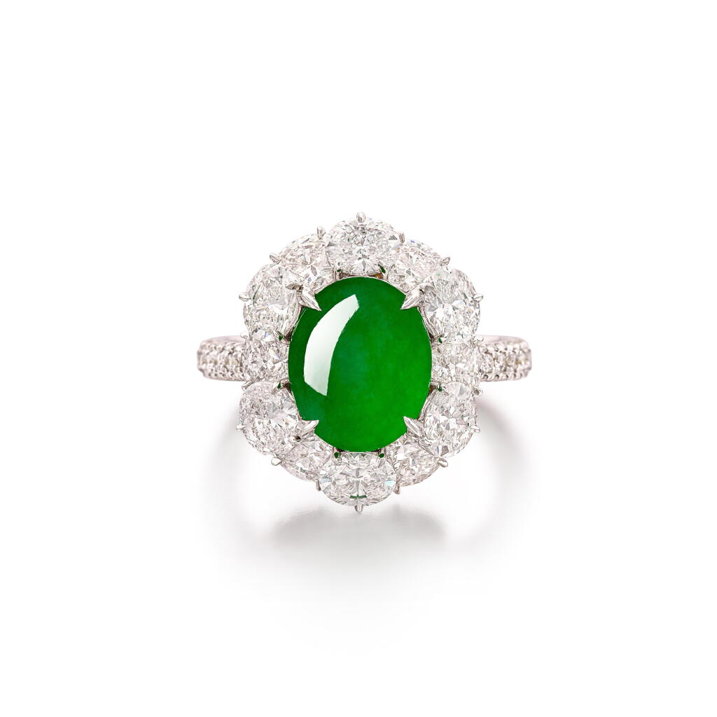 View full screen - View 1 of Lot 327. Jadeite and Diamond Ring | 天然翡翠 配 鑽石 戒指.