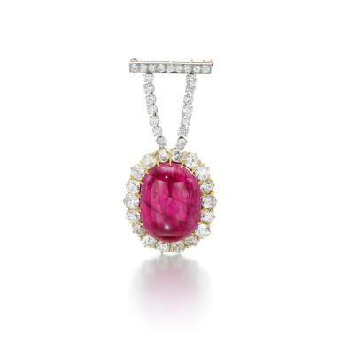 View full screen - View 1 of Lot 53. RUBY AND DIAMOND BROOCH.