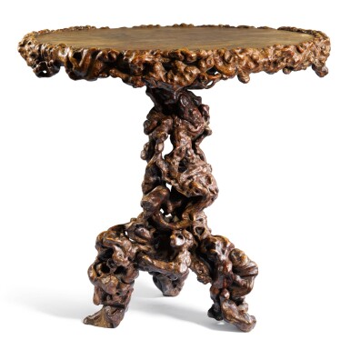View full screen - View 1 of Lot 29. A CIRCULAR ROOTWOOD TABLE QING DYNASTY, 18TH CENTURY | 清十八世紀 天然木圓桌.