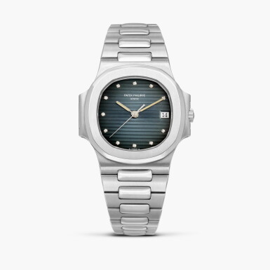 View full screen - View 1 of Lot 2311. Nautilus, Reference 3800 | A stainless steel and diamond-set bracelet watch with date, Made in 1996.