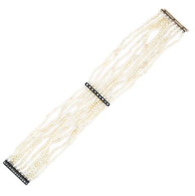 View full screen - View 1 of Lot 6. BRACELET PERLES DE SEMENCE ET DIAMANTS | SEED PEARL AND DIAMOND BRACELET.