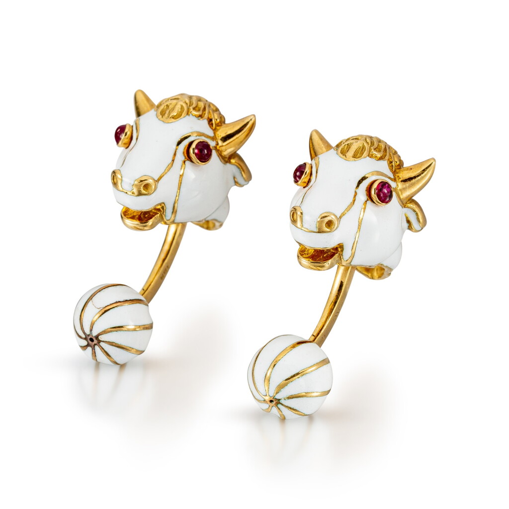 View full screen - View 1 of Lot 8042. David Webb | Pair of Gold, Enamel and Ruby Goat Cufflinks | David Webb | K金 鑲 琺瑯 及 紅寶石 袖扣一對.