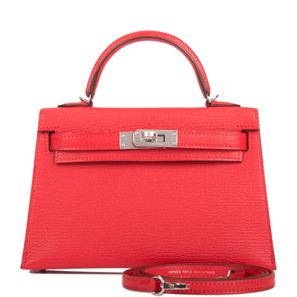 View full screen - View 1 of Lot 59. HERMÈS | ROUGE DE COEUR MINI SELLIER KELLY 20CM IN CHEVRE LEATHER WITH PALLADIUM HARDWARE.