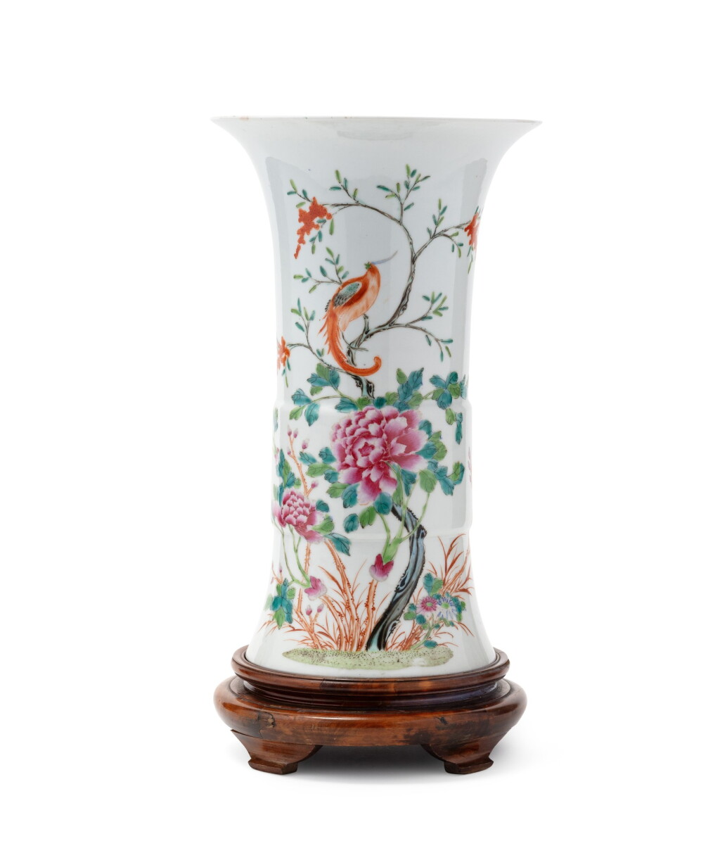 View full screen - View 1 of Lot 112. A famille-rose 'phoenix and flowers' beaker vase Qing dynasty, 19th century | 清十九世紀 粉彩鳳凰牡丹紋花觚.