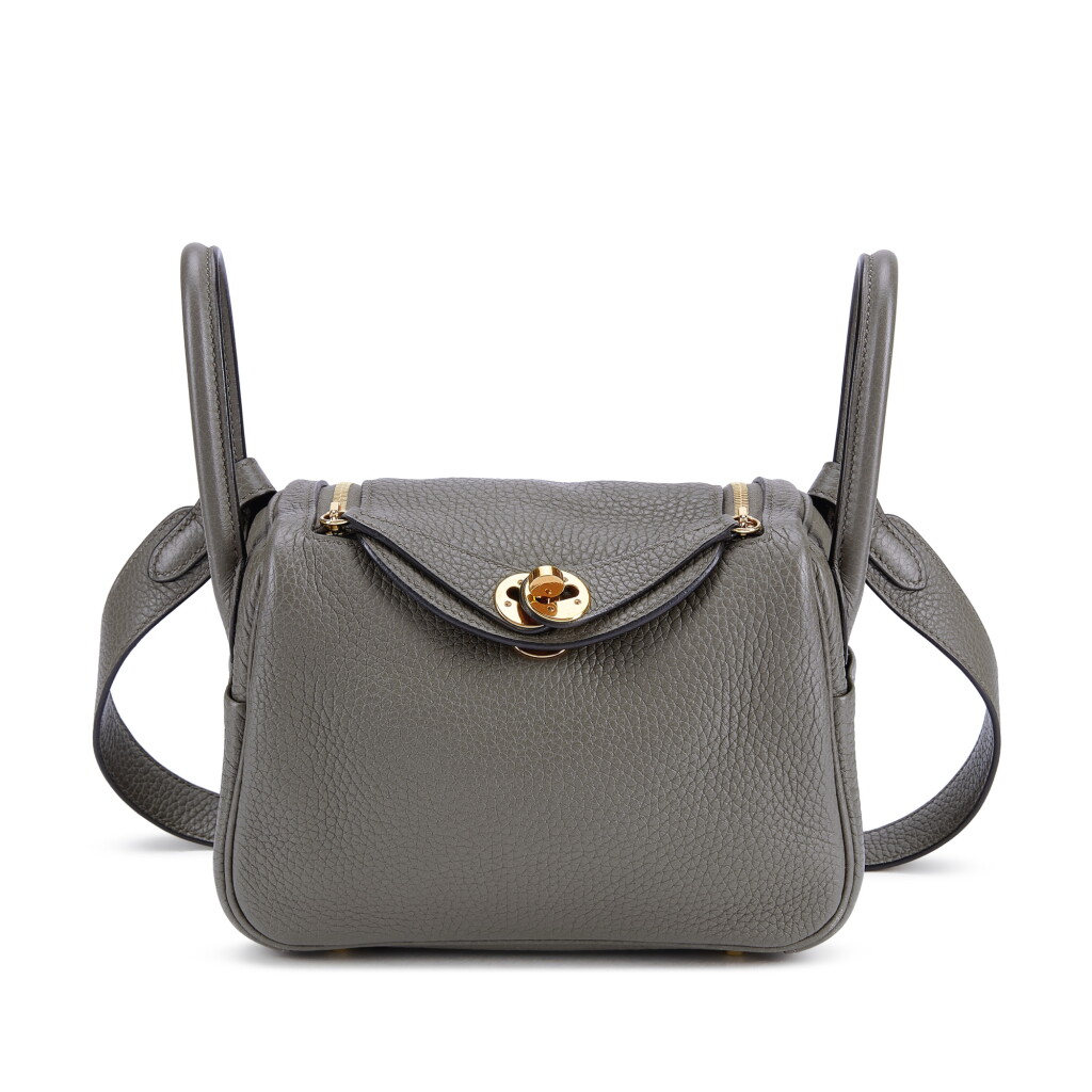 View full screen - View 1 of Lot 5599. Etain Clemence Mini Lindy 20 Gold Hardware, 2020.