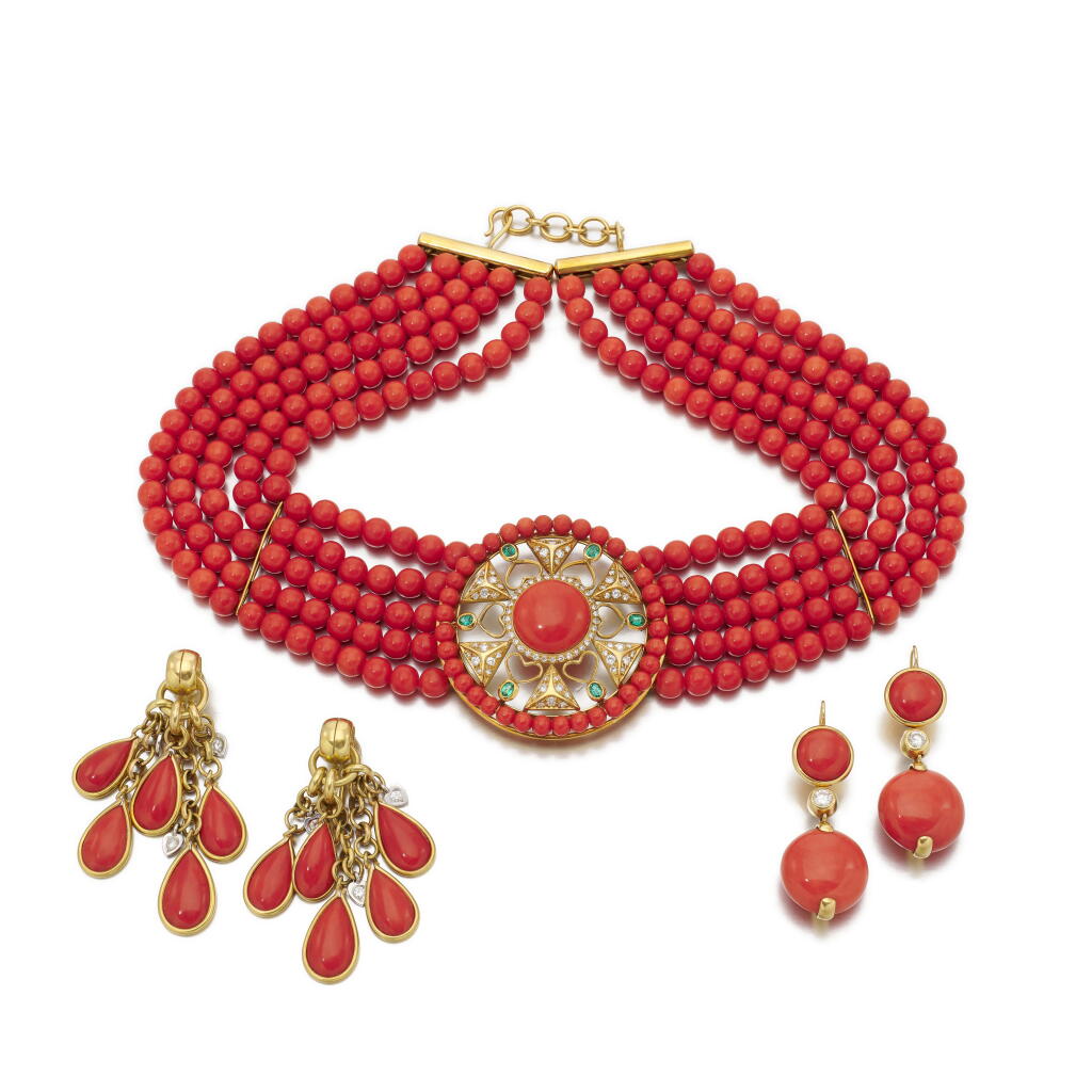 View full screen - View 1 of Lot 165. Coral necklace and two pendant ear clips (Collana e due paia di orecchini in corallo e diamanti).