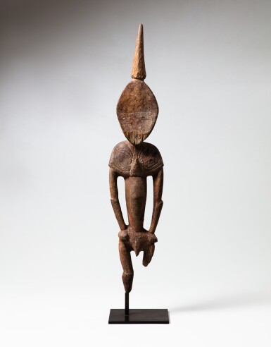View full screen - View 1 of Lot 39. Statue, Sépik, Papouasie Nouvelle-Guinée | Sepik Figure, Papua New Guinea.