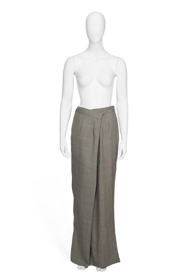 View full screen - View 1 of Lot 86. Martin Margiela, Fall-Winter 2000-2001 | Martin Margiela, Automne-Hiver 2000-2001.