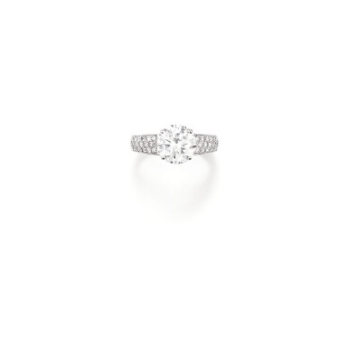 View full screen - View 1 of Lot 271. BAGUE DIAMANTS | DIAMOND RING.