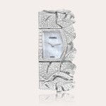 Reference J9661 | A white gold and diamond-set bracelet watch with mother-of-pearl dial, Circa 2011