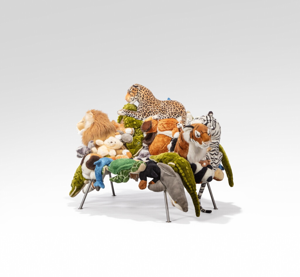View full screen - View 1 of Lot 175. Banquete chair.