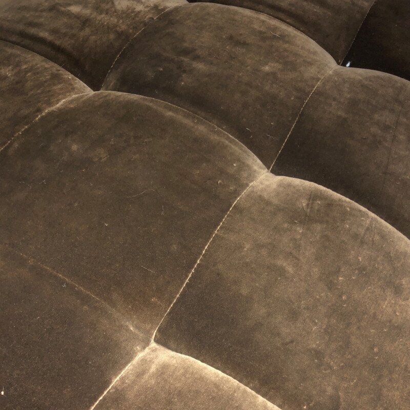 Cover image 0