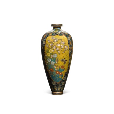 View full screen - View 1 of Lot 6. A cloisonné enamel vase | With signature on a silver tablet Kyoto Namikawa (workshop of Namikawa Yasuyuki, 1845-1927) | Meiji period, late 19th century.