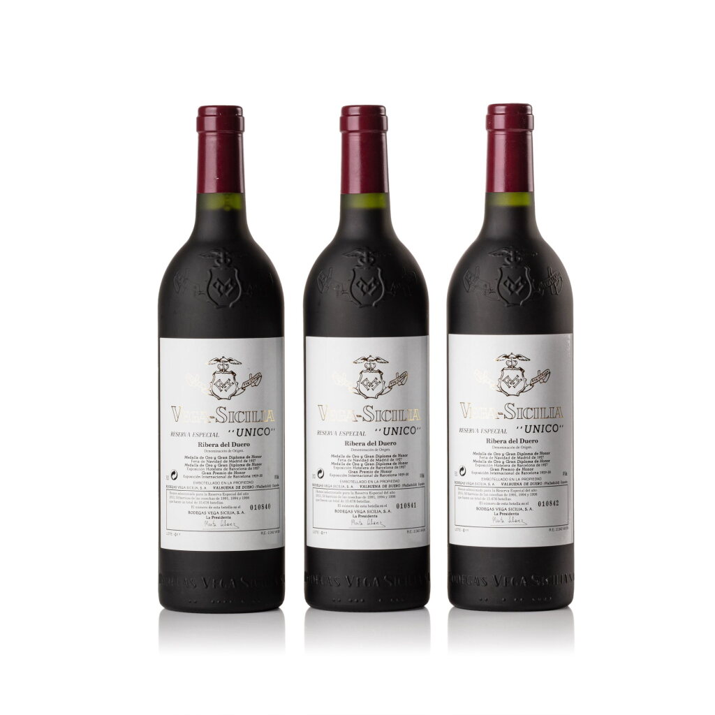 View full screen - View 1 of Lot 722. Vega Sicilia 'Unico', Reserva Especial NV (3 BT).