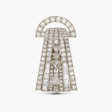 View full screen - View 1 of Lot 96. Diamond Brooch .
