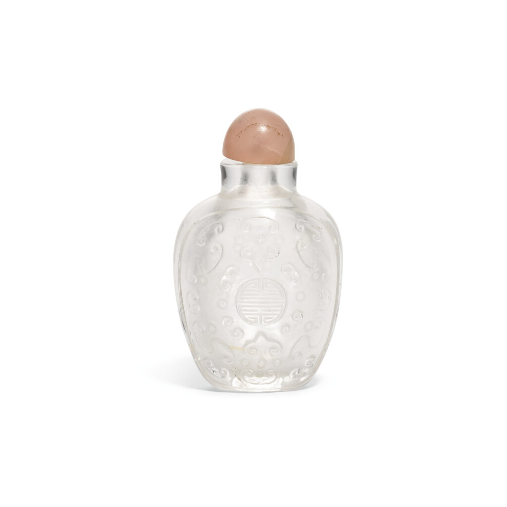 View full screen - View 1 of Lot 80. A ROCK CRYSTAL SNUFF BOTTLE, QING DYNASTY, 19TH CENTURY | 清十九世紀 水晶團壽紋鼻煙壺.