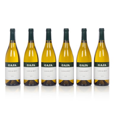View full screen - View 1 of Lot 291. Gaia & Rey Chardonnay 2018 Gaja (6 BT).