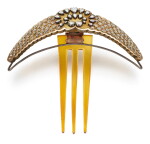 Diamond, Seed Pearl and Tortoiseshell Hair Comb, 19th Century | 鑽石 配 珍珠 及 玳瑁 髮飾, 19世紀