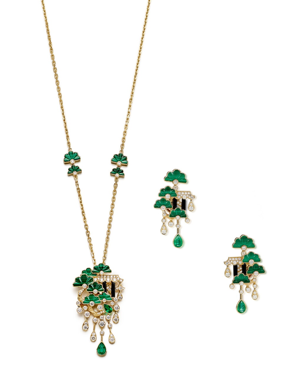 View full screen - View 1 of Lot 1425. JAMES GANH | 'SECRET GARDEN' GEM SET AND DIAMOND DEMI-PARURE | James Ganh | 'Secret Garden' 寶石 配 鑽石 項鏈及吊耳環套裝.
