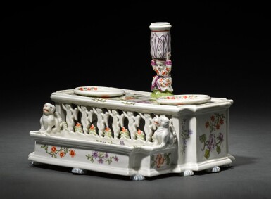 View full screen - View 1 of Lot 5. A Vienna (Du Paquier) rectangular inkstand, 1725-30.