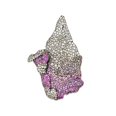 View full screen - View 1 of Lot 425. An Exquisite Pink Sapphire, Amethyst and Diamond Clip-Brooch, Paris | JAR | 粉紅色剛玉配紫水晶及鑽石胸針,巴黎.
