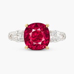 Ruby and Diamond Ring | 5.01克拉 天然未經加熱紅寶石 配 鑽石 戒指