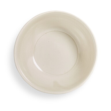 View full screen - View 1 of Lot 492. A 'Ding' white-glazed bowl, Northern Song dynasty | 北宋 定窰白釉盌.