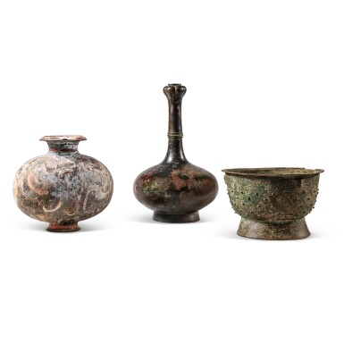 View full screen - View 1 of Lot 78. A group of three objects, Han / Ming dynasty or earlier.