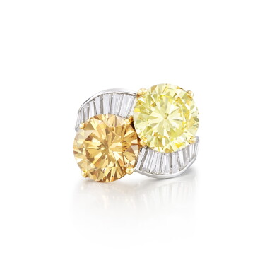 View full screen - View 1 of Lot 1805. Fancy Yellow and Fancy Yellowish Brown Diamond and Diamond Ring | 5.85克拉 彩黃色鑽石 及 5.85克拉 彩黃棕色鑽石 配 鑽石 戒指.