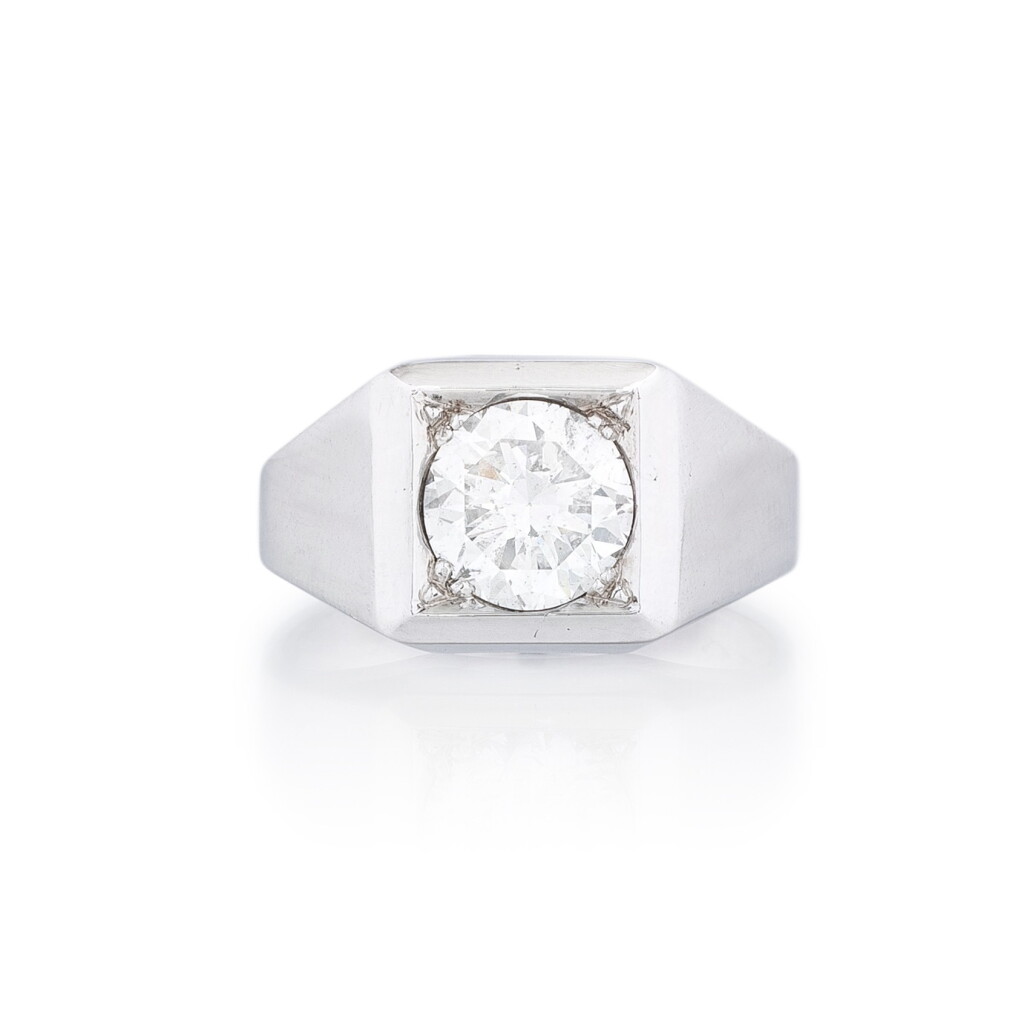 View full screen - View 1 of Lot 403. Bague diamant | Diamond ring.
