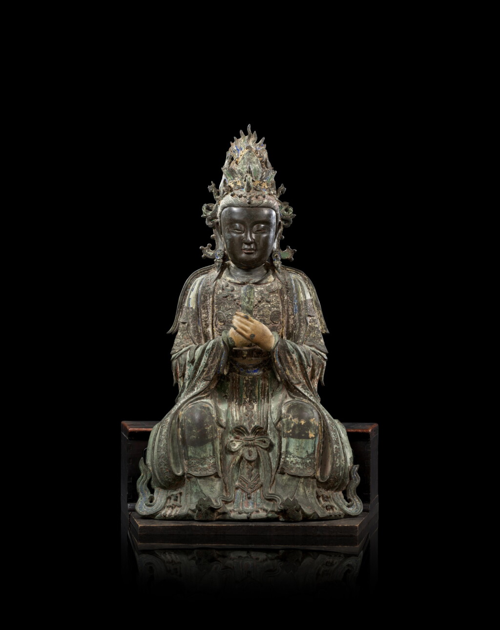 View full screen - View 1 of Lot 111. A rare and important bronze figure of Bixia Yuanjun, Yuan / Ming dynasty, 14th / 15th century | 元/明 十四/十五世紀 銅碧霞元君坐像.