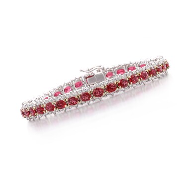 View full screen - View 1 of Lot 2891. Ruby and Diamond Bracelet | 紅寶石 配 鑽石 手鏈 (紅寶石共重約10.81克拉).