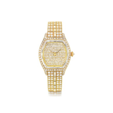 View full screen - View 1 of Lot 889. CARTIER | TORTUE, A YELLOW GOLD AND DIAMOND-SET TONNEAU BRACELET WATCH, CIRCA 1990 | 卡地亞 | 「TORTUE」黃金鑲鑽石鍊帶腕錶,年份約1990.