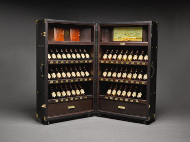 View full screen - View 1 of Lot 13. Glenfarclas The Family Casks Trunk (50 BT 20cl).