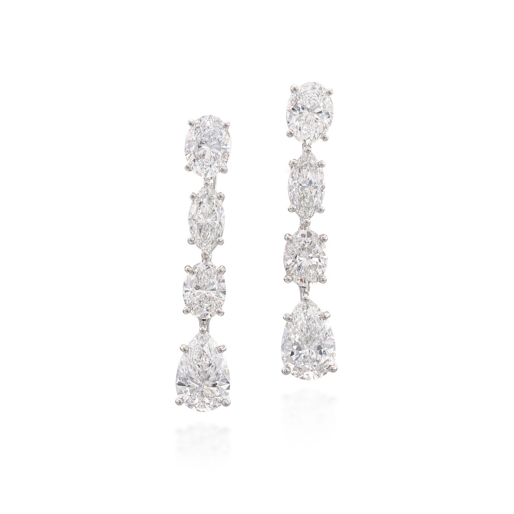 View full screen - View 1 of Lot 1817. Pair of Diamond Pendent Ear Clips | 海瑞溫斯頓 | 1.56及 1.53克拉 梨形 D 色 鑽石 耳墜一對.