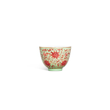 View full screen - View 1 of Lot 3360. A lime-green-ground iron-red 'lotus' cup, Mark and period of Qianlong | 清乾隆 綠地礬紅彩描金纏枝蓮紋小盃 《乾隆年製》款.