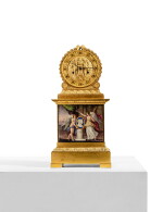 Pendule royale en bronze doré et porcelaine de Naples, offerte par le roi François Ier des Deux-Siciles à son épouse la reine Marie-Isabelle de Bourbon, la pendule Paris, vers 1825-1829, la porcelaine probablement peinte par Raffaele Giovine, Naples, vers 1829