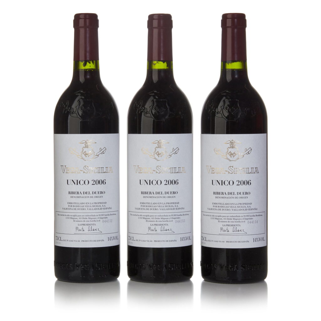 View full screen - View 1 of Lot 406. Vega Sicilia 'Unico' 2006 (3 BT).