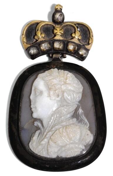 View full screen - View 1 of Lot 176. PROBABLY ITALIAN, SECOND HALF 16TH CENTURY | CAMEO WITH A YOUNG WOMAN, THOUGHT TO BE MARY QUEEN OF SCOTS.
