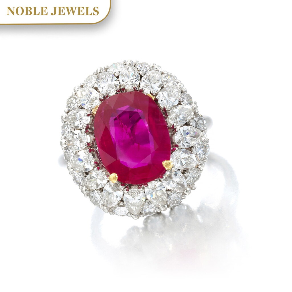 View full screen - View 1 of Lot 663. Ruby and diamond ring | 紅寶石配鑽石戒指.