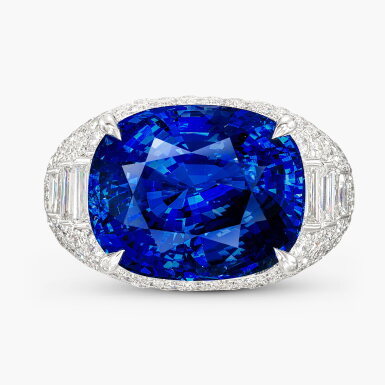 View full screen - View 1 of Lot 1629. Sapphire and Diamond Ring | 12.69克拉 天然「斯里蘭卡」未經加熱藍寶石 配 鑽石 戒指.