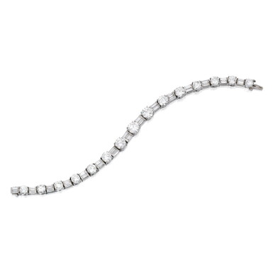View full screen - View 1 of Lot 559. DIAMOND BRACELET, WASLIKOFF & SONS | 鑽石手鏈,Waslikoff & Sons.