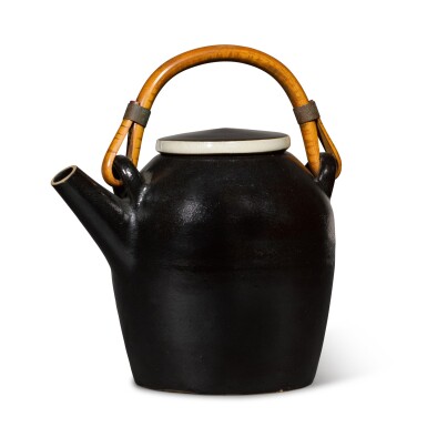 View full screen - View 1 of Lot 63. DAME LUCIE RIE | TEAPOT WITH LID.