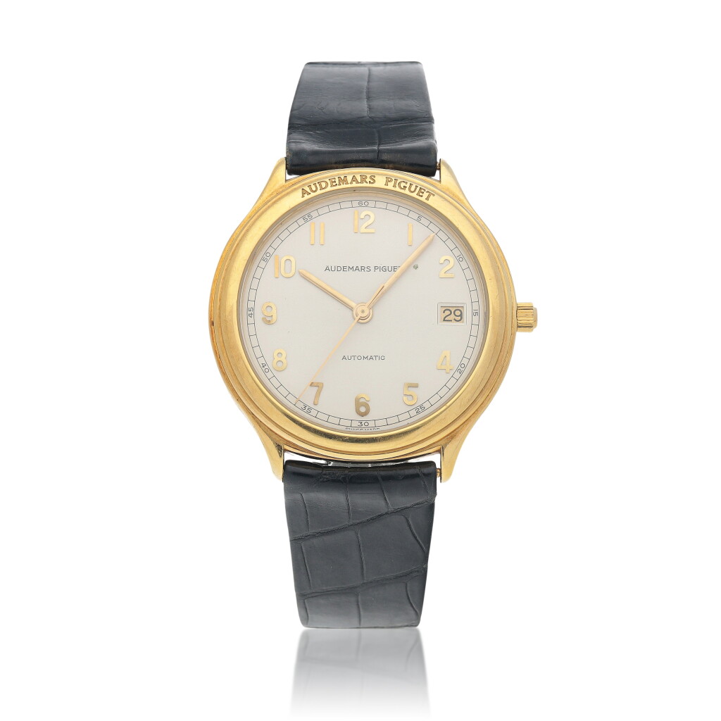 View full screen - View 1 of Lot 547. Huitième Yellow gold wristwatch with date Circa 1990.