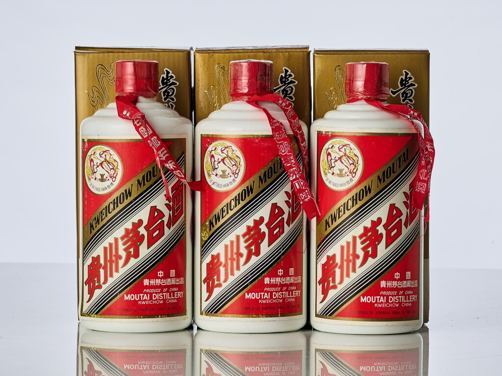 View full screen - View 1 of Lot 2069. 1997年“飛天牌”貴州茅台酒 Kweichow Flying Fairy Moutai 1997 (3 BT50).