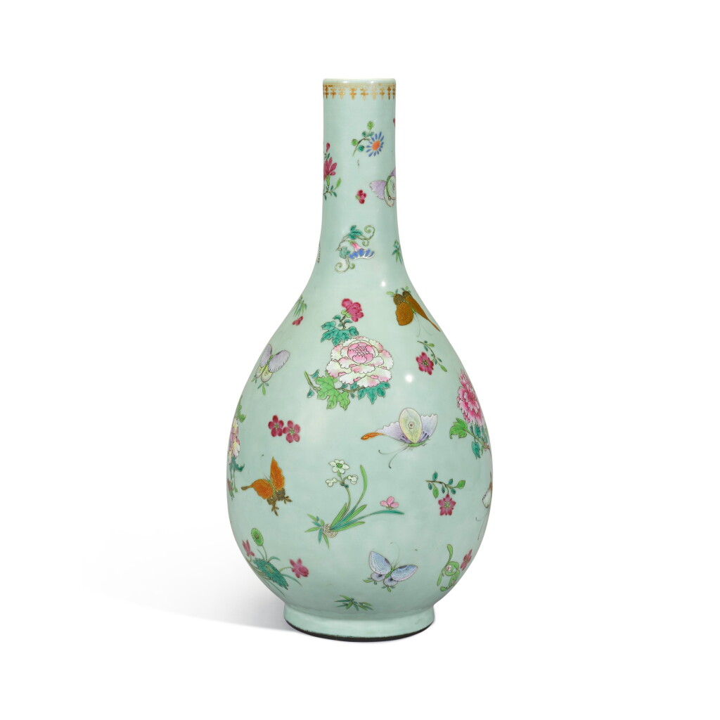 View full screen - View 1 of Lot 160. A large celadon-ground famille-rose 'butterfly' pear-shaped vase, Seal mark and period of Qianlong | 清乾隆 粉青地粉彩蝶戀花紋長頸瓶 《大清乾隆年製》款.