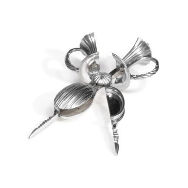 A Spanish Silver Vase Form Snuffers And Stand Real Fabrica De Plateria Madrid 1843 European Silver Furniture And Ceramics 21 Sotheby S A Spanish Silver Vase Form Snuffers And Stand Real Fabrica De Plateria Madrid 1843 European Silver Furniture And Ceramics 21 Sotheby S