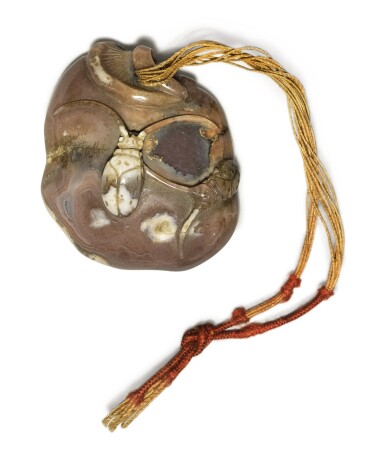 View full screen - View 1 of Lot 675. An agate 'beetle and mushroom' pendant, Qing dynasty, 18th / 19th century.